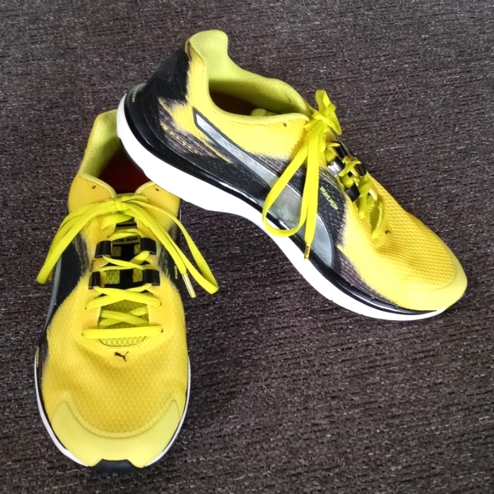 🆕️ 🏃‍♂️Puma🏃‍♂️ - Yellow/Black Faas 500 V4 Trainers